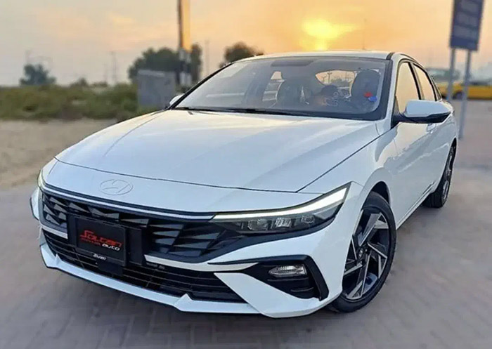 واردات خودرو برای دارندگان پروانه کسب منطقه آزاد چابهار آغاز شد