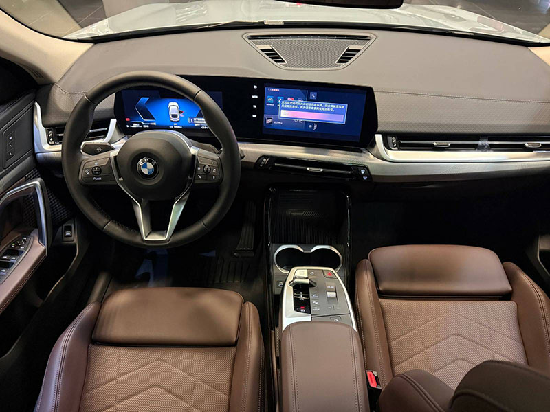 ب ام و X2 25i با موتور 2لیتری